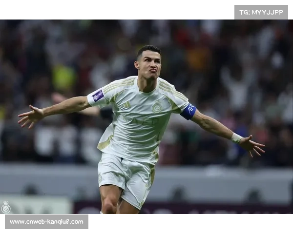 布赖坎梅开二度闪耀赛场助沙特队在激烈对攻中赢得关键胜利